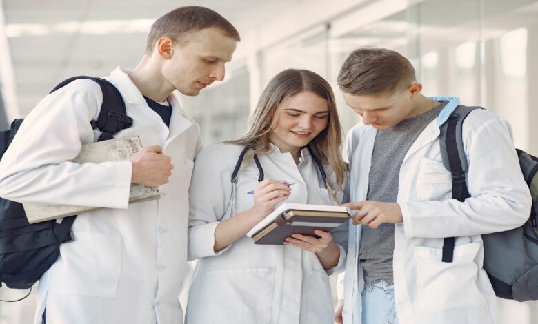 Why Medicine is the Best Career Option