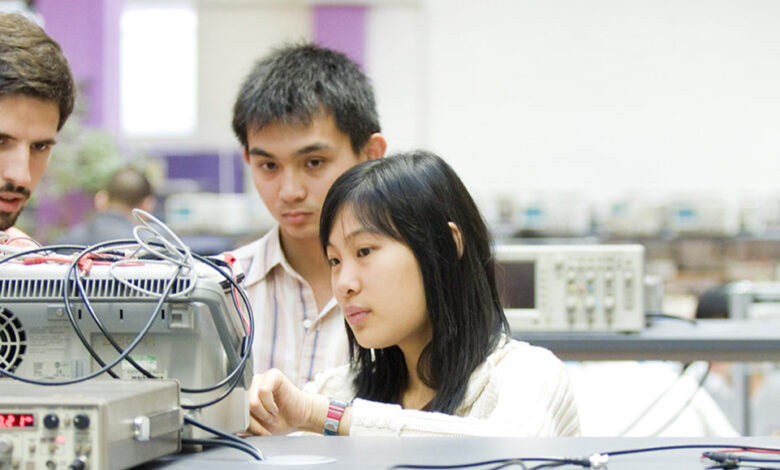 Why Choose to Study Electrical and Electronics Engineering